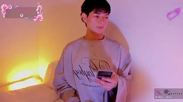 Aleaurarashii 即時 XXX 聊天