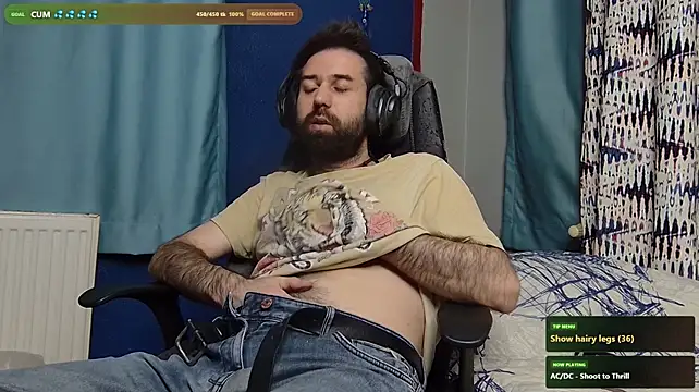 hairybearcb élő XXX-chatje