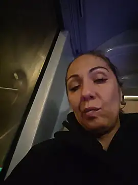 LeticiaWoods Chat XXX live