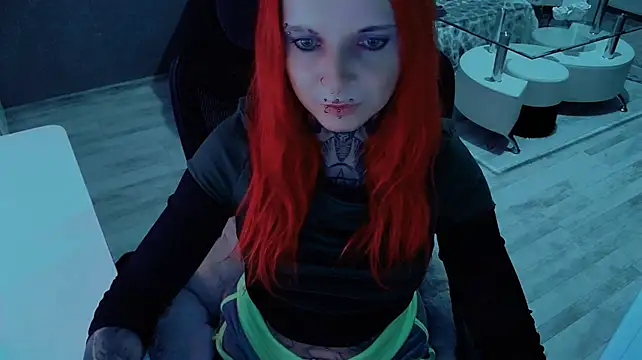 XXX chat uživo modela InesGold