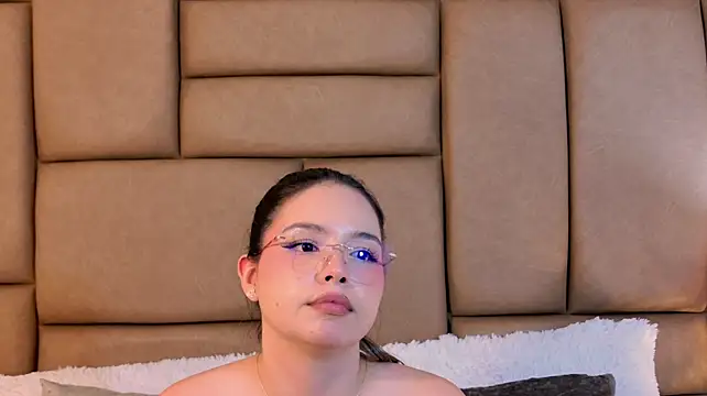 AngelRoussy – Live XXX-chat