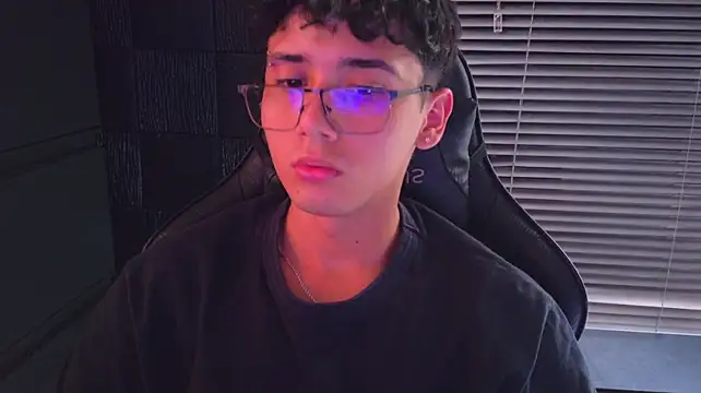 Chat +18 de SrJacobs ao vivo