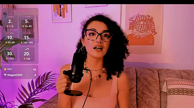 CurlyMeryJane's Live XXX Chat