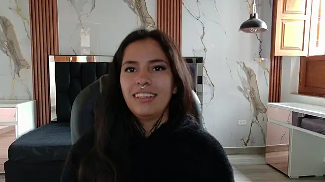 Catarina_a Adlı Modelin Canlı XXX Sohbeti