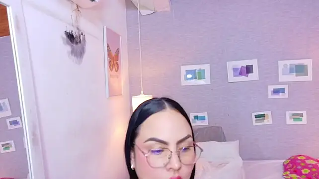 Curvy_sexyvalenのライブXXXチャット