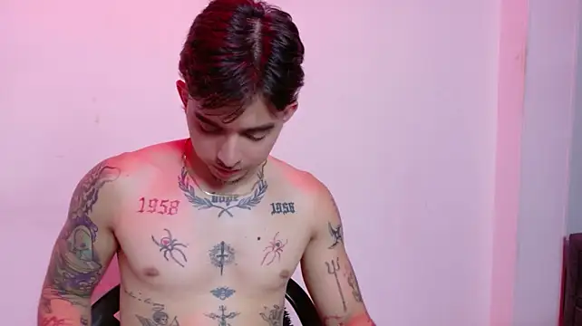 AliceandMax élő XXX-chatje