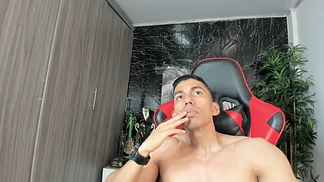 Erik_castle Obrolan Langsung XXX