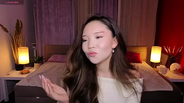 Adriana03 现场XXX聊天