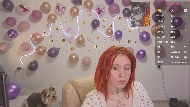 צ'אט XXX בשידור חי של The_Full_Red_Moon