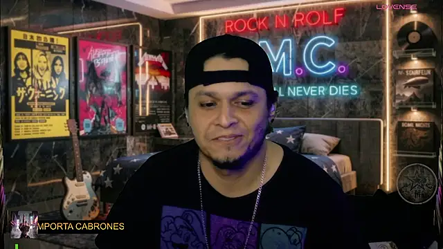 chino_roz – Live XXX-chat