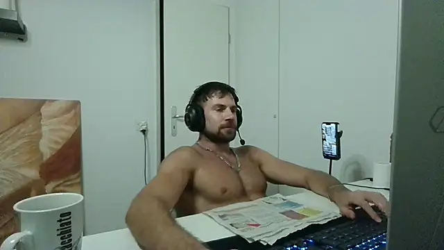 alpha-hunk Live XXX-chat