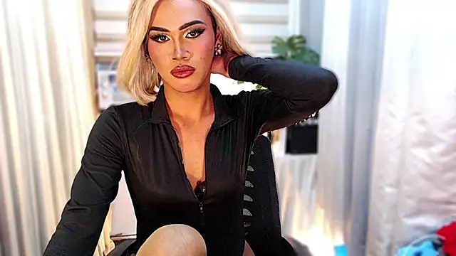 Winnie_Harllow's Live XXX Chat