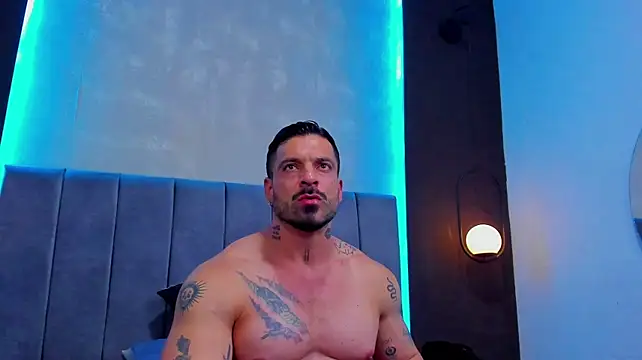 dennis__coxx webkamerás műsora