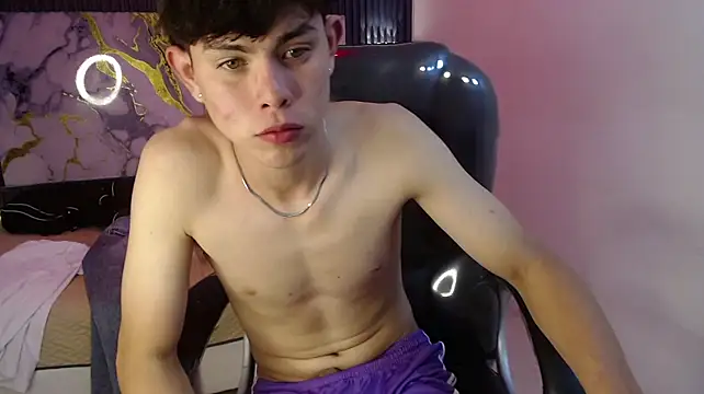 Czat XXX na żywo – Eliot_rizzo