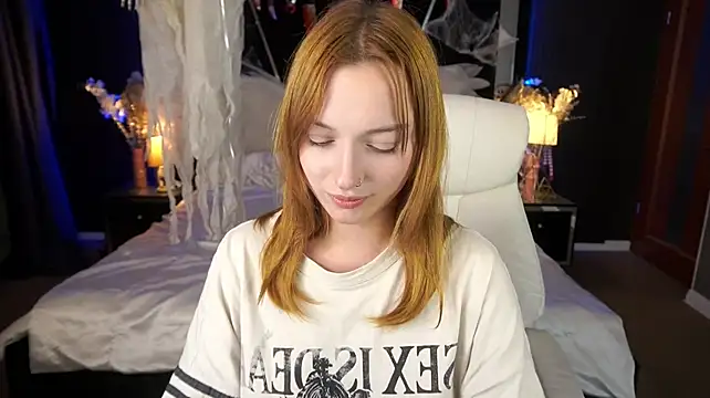 Živý XXX chat LizzaMoonn