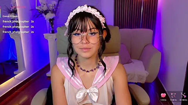 Chat XXX Live dahlia_grey