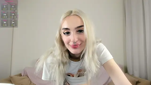 succubantra's Live XXX Chat
