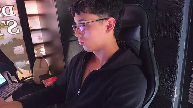 SrJacobs' Webcam Show