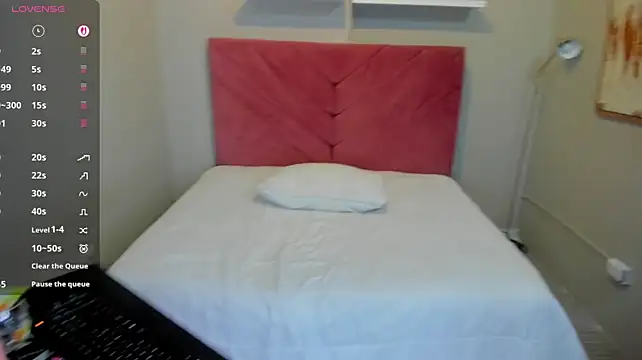 Chat XXX en directo de Yintaish