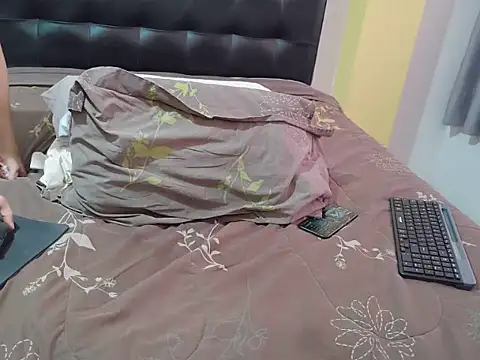 Show de whatever2688 na webcam