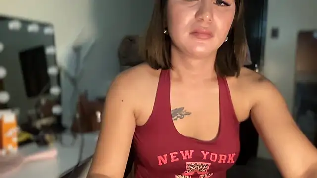 EXOTICDIVA: απευθείας συνομιλία ΧΧΧ