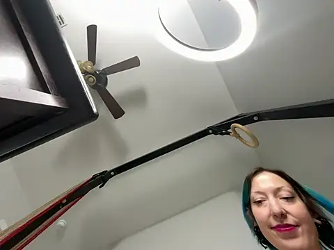 MissCumberdale's Live XXX Chat