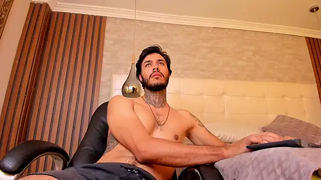 JacksonGreenn Live XXX Chat