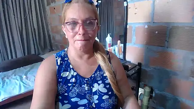 MOTHER_AND_SON09 Live XXX Chat