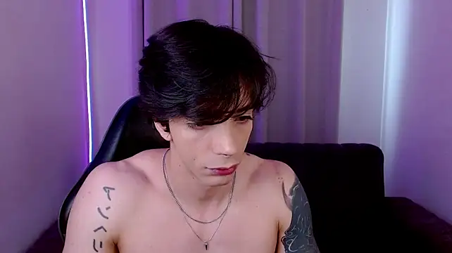 H3ll_B0I webkamerás műsora
