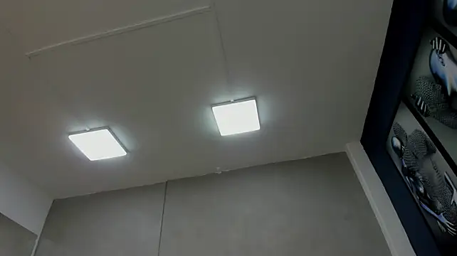 Chat +18 de Charlie___Musk ao vivo