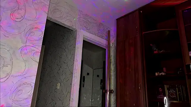 TwylaWeishar XXX чат на живо
