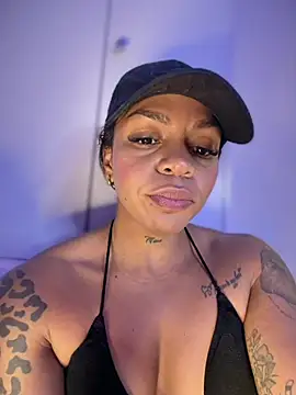 Charly_'s Live XXX Chat