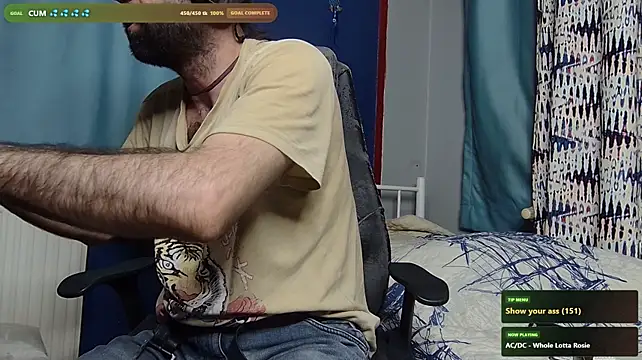 hairybearcb লাইভ XXX চ্যাট