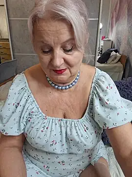 AvrilMillers Adlı Modelin Canlı XXX Sohbeti