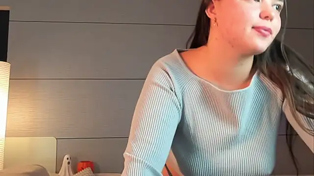 دردشة Laraaa_Loom الجنسية المباشرة