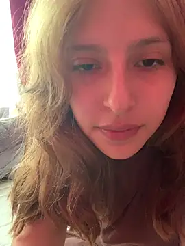 Nenaaa-Neniux Chat XXX live
