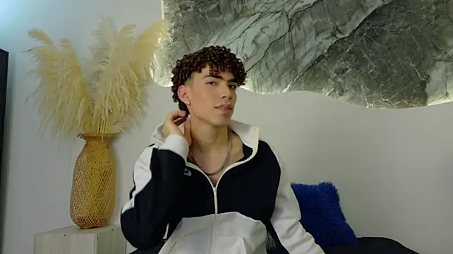 Czat XXX na żywo – Monyel_Blake