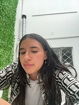 LilyRossi_'s Live XXX Chat