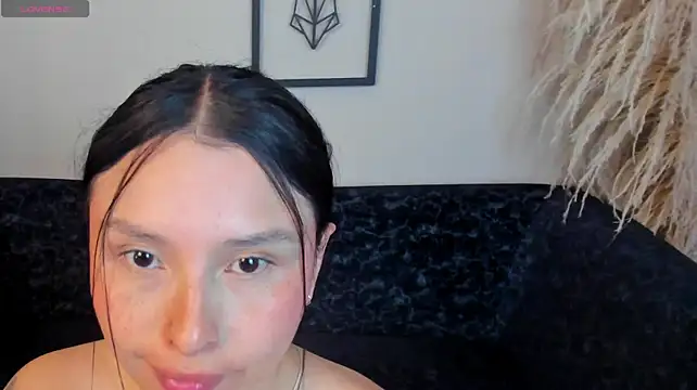 anna__brown Adlı Modelin Canlı XXX Sohbeti