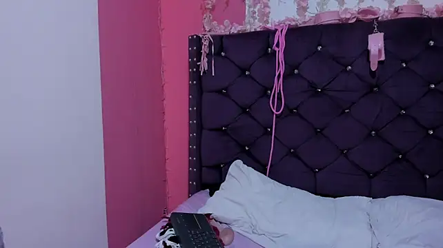 Chat +18 de Eva-Lonx ao vivo