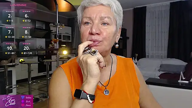 Živý XXX chat roxana_brooks