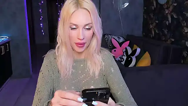Blckmirrorr's Live XXX Chat