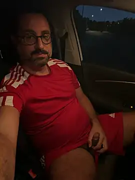 Chat +18 de eduardbareback ao vivo