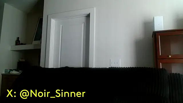 แชท XXX สดของ sinnernoir