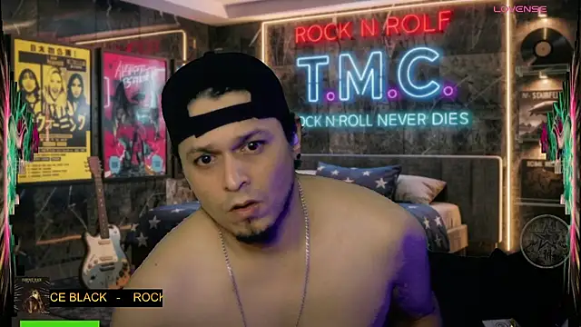 chino_roz live XXX chat