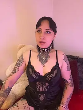 โชว์เว็บแคมของ NyxNoire666