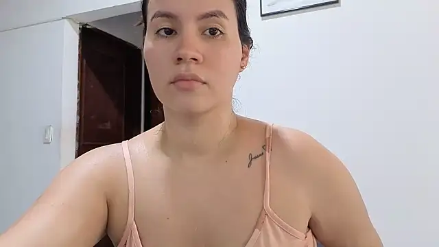 Mia__reys live XXX chat