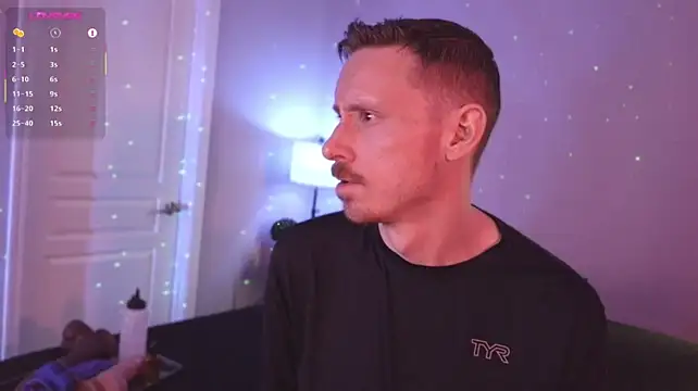 צ'אט XXX בשידור חי של seb_tv