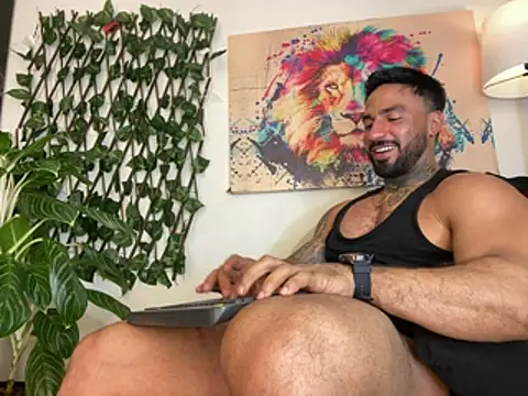 Miller_dominant's Live XXX Chat
