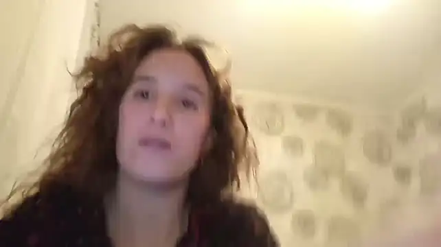 ElyseLegget live XXX chat